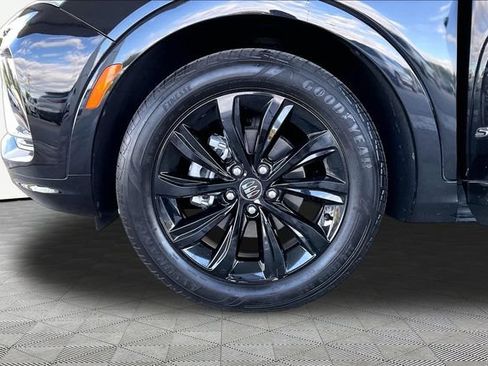 Used 2025 Buick Envista Sport Touring FWD image 21