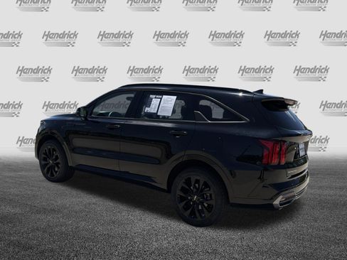 Used 2023 Kia Sorento SX AWD/4WD image 8