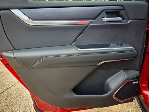 New 2026 GMC Acadia Elevation image 32