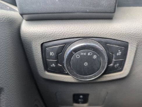 Used 2018 Ford F250 XLT w/ XLT Value Package AWD/4WD image 17