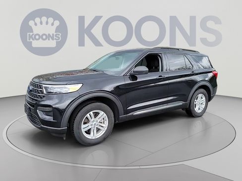 Used 2021 Ford Explorer XLT AWD/4WD image 7