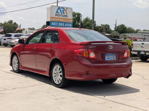 Used 2010 Toyota Corolla FWD image 2