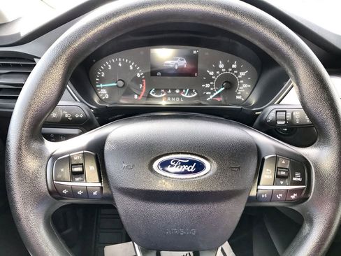 Used 2022 Ford Escape SE image 14
