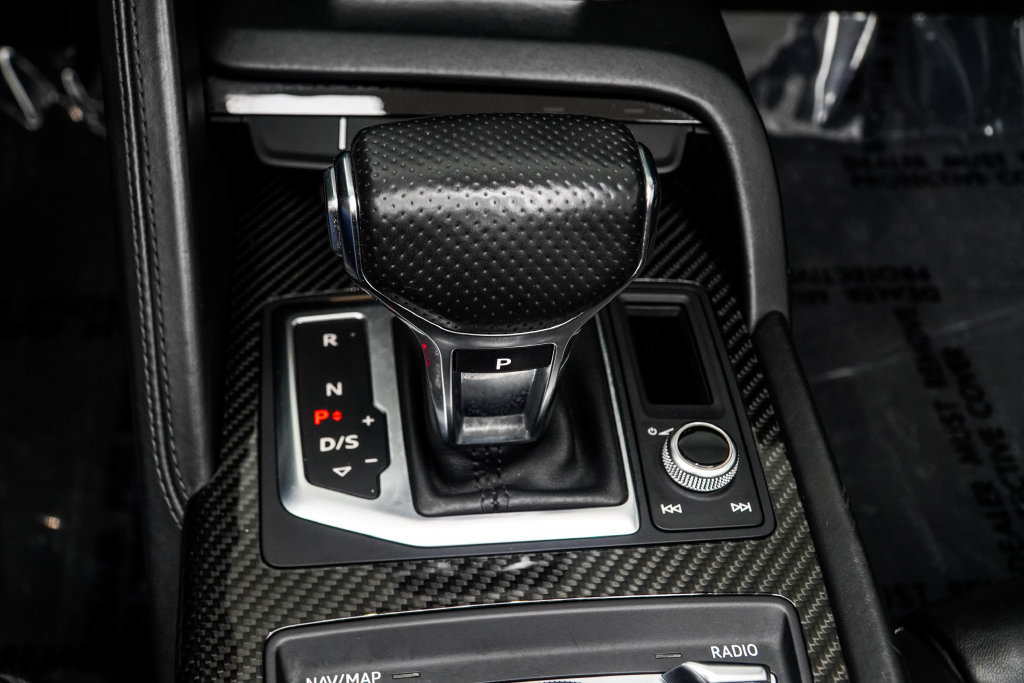 Used 2018 Audi R8 V10 AWD/4WD image 36