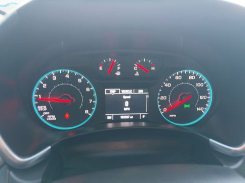 Used 2018 Chevrolet Equinox LS image 17