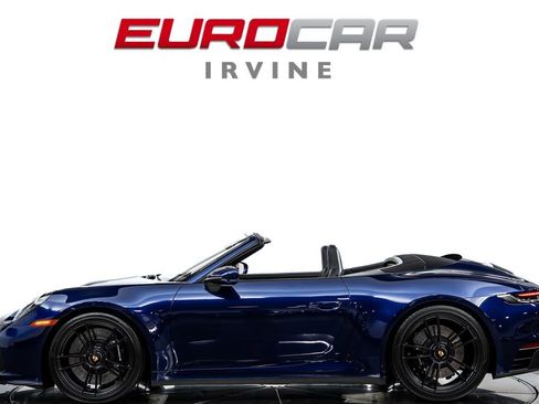 Used 2024 Porsche 911 Carrera GTS RWD image 2