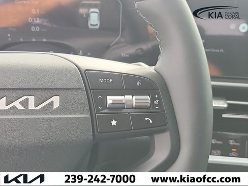 New 2026 Kia Sportage SX FWD image 25
