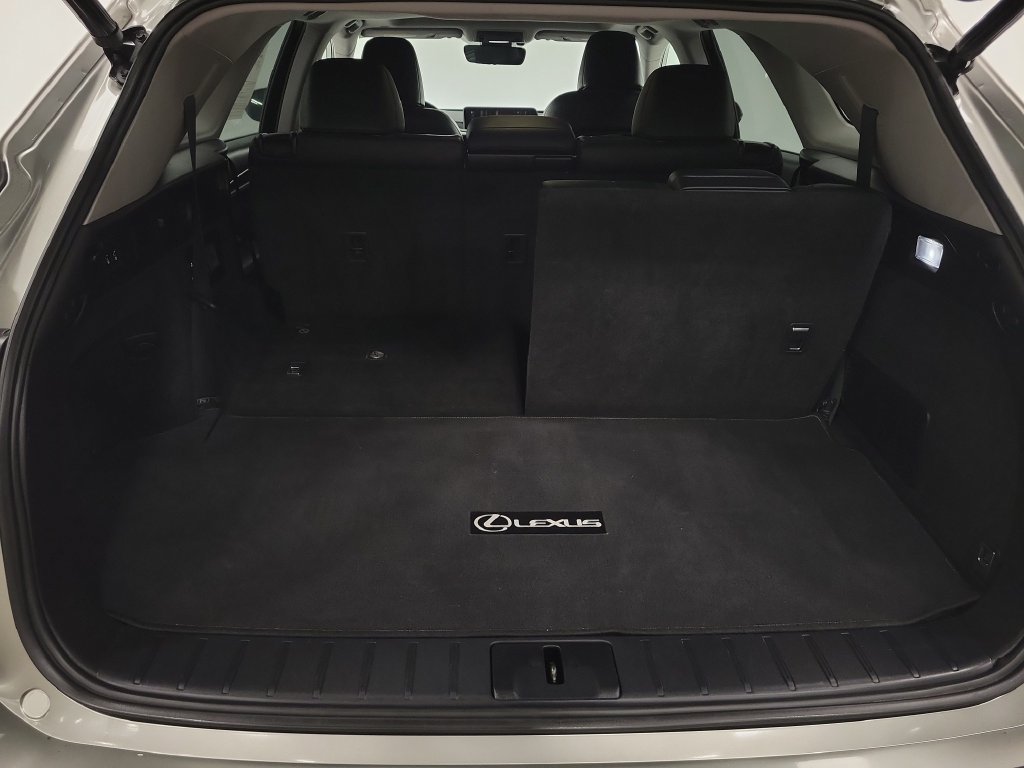 Used 2018 Lexus RX 350L AWD image 25