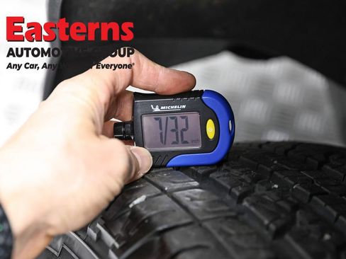 Used 2023 Chevrolet Colorado W/T image 27