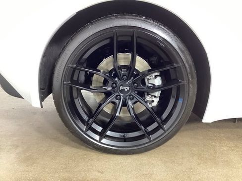 Used 2018 Jaguar F-TYPE Convertible RWD image 38