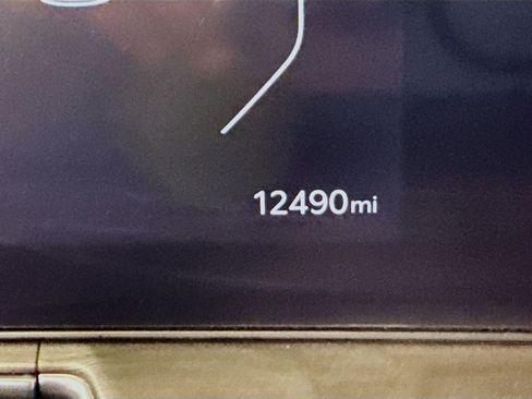 Used 2024 Kia Sorento SX Prestige w/ Sage Leather Package image 16