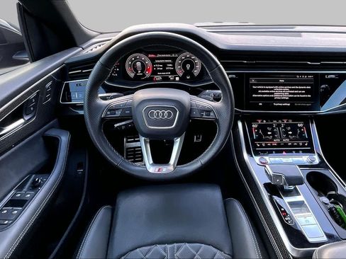 Used 2023 Audi SQ8 Prestige AWD/4WD image 6