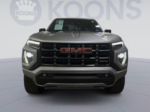 Used 2023 GMC Canyon AT4 w/ AT4 Premium Package AWD/4WD image 11
