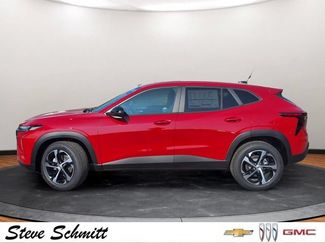 New 2026 Chevrolet Trax RS w/ Sunroof Package FWD video 2