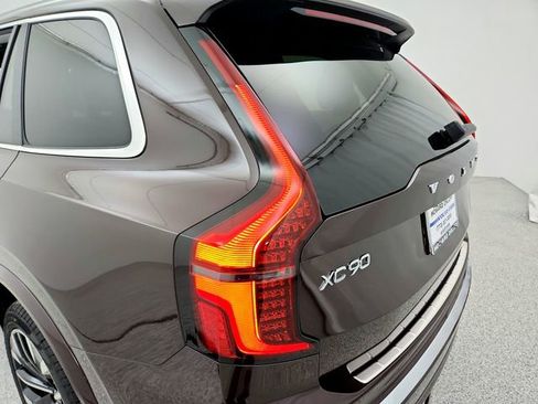 New 2026 Volvo XC90 T8 Ultra w/ Protection Package Premier image 15