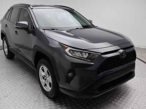 Certified 2021 Toyota RAV4 XLE image 6