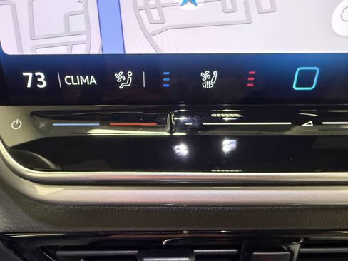 Certified 2025 Volkswagen ID.4 Pro S AWD/4WD image 15