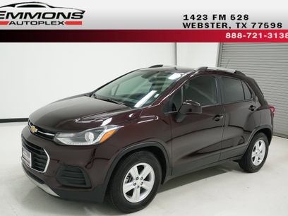 Used 2022 Chevrolet Trax LT w/ LPO, Cargo Package
