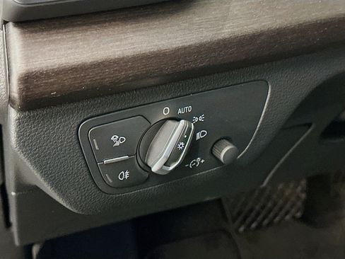 Used 2023 Audi Q5 2.0T Premium Plus w/ Premium Plus Package image 17