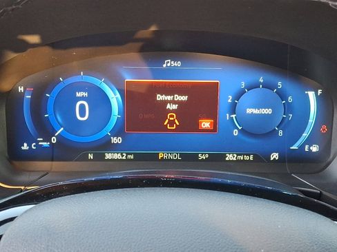 Certified 2022 Ford Escape Titanium image 23