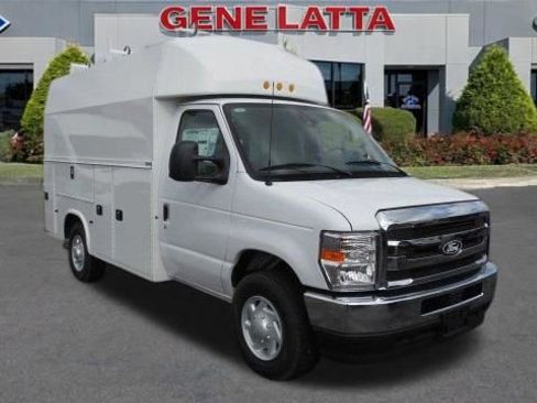 New 2026 Ford E-350 and Econoline 350 Super Duty w/ Power Equipment Group image 1