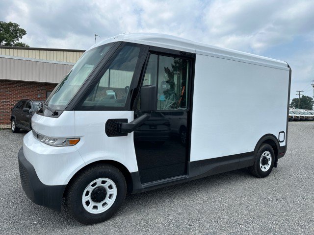 Used 2024 Chevrolet Brightdrop 400 w/ Commercial Equipment Package AWD/4WD image 1