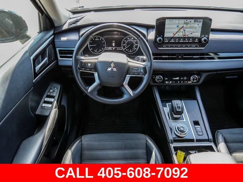 Used 2024 Mitsubishi Outlander SE FWD image 27