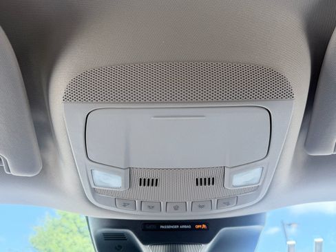 Used 2024 Ford Expedition Max XLT RWD image 17