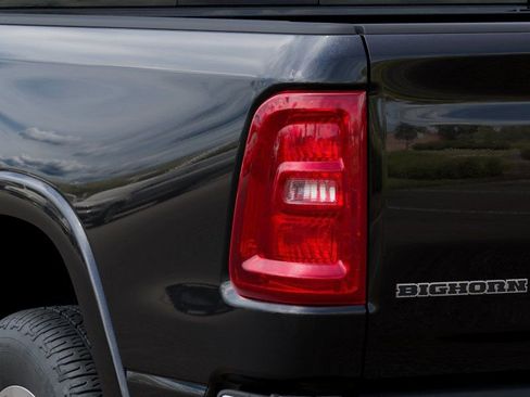 New 2026 RAM 1500 Big Horn AWD/4WD image 10