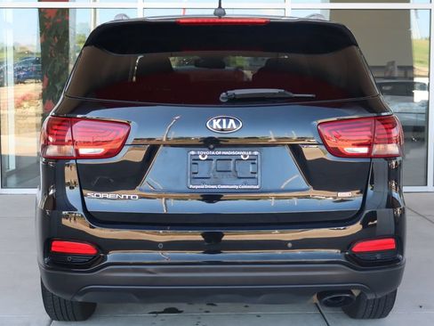 Used 2020 Kia Sorento LX w/ LX I4 Convenience Package AWD/4WD image 7