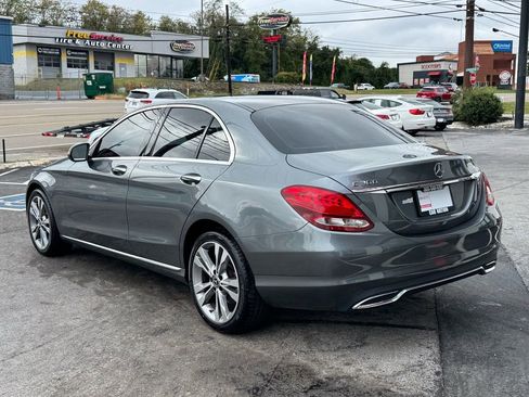 Used 2017 Mercedes-Benz C 300 Sport image 5