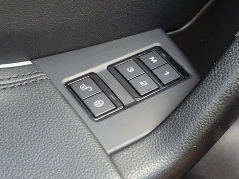Used 2020 Jaguar F-PACE Premium AWD/4WD image 27