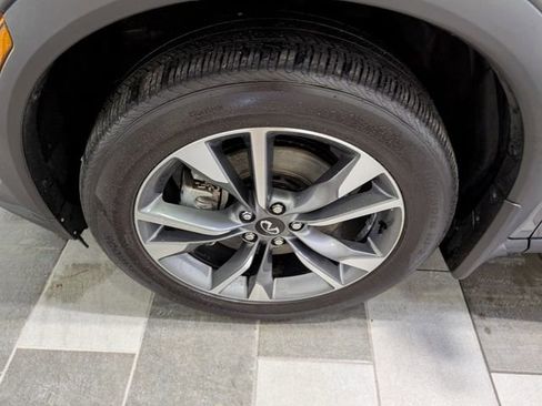 Used 2023 INFINITI QX60 Luxe w/ Performance Audio Package AWD/4WD image 7