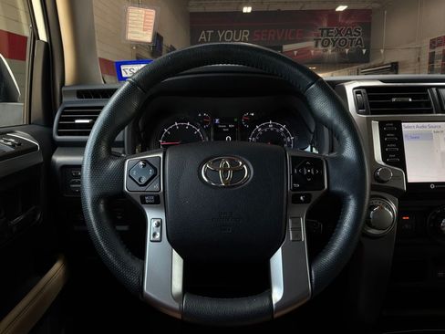 Used 2024 Toyota 4Runner SR5 Premium w/ Moonroof Package AWD/4WD image 37