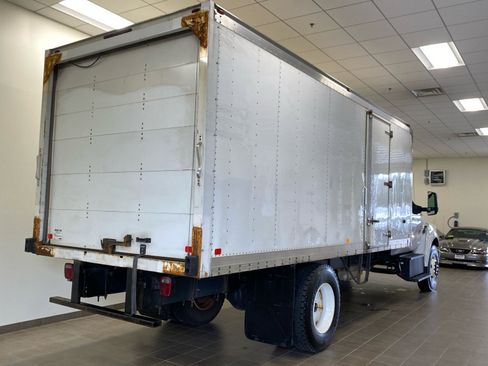 Used 2021 Ford F650 2WD Regular Cab Super Duty image 7