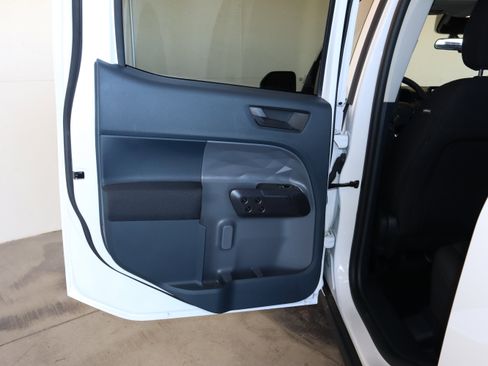 Used 2025 Ford Maverick XL w/ Equipment Group 102A image 37