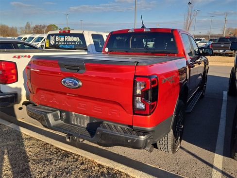 Used 2024 Ford Ranger Lariat w/ Trailer Tow Package image 3