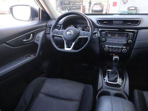 Used 2020 Nissan Rogue SV w/ Sun & Sound Touring Package AWD/4WD image 22