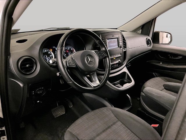 Used 2020 Mercedes-Benz Metris image 12