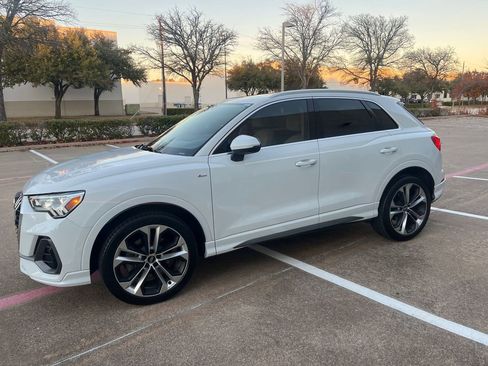 Used 2020 Audi Q3 2.0T Premium Plus w/ Premium Plus Package image 5
