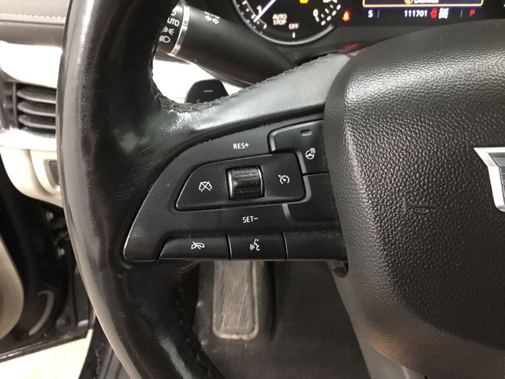 Used 2019 Cadillac XT4 Luxury w/ Cold Weather Package AWD/4WD image 17