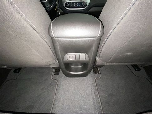 Used 2021 Chevrolet Colorado LT w/ Redline Special Edition image 29