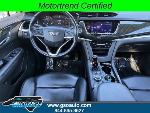 Used 2020 Cadillac XT6 Premium Luxury FWD image 9
