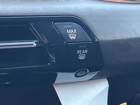 Used 2023 BMW X1 xDrive28i w/ Convenience Package image 6