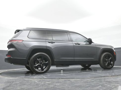 Used 2021 Jeep Grand Cherokee L Laredo AWD/4WD image 40