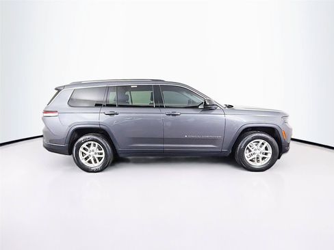 Used 2021 Jeep Grand Cherokee L Laredo w/ Luxury Tech Group I AWD/4WD image 12