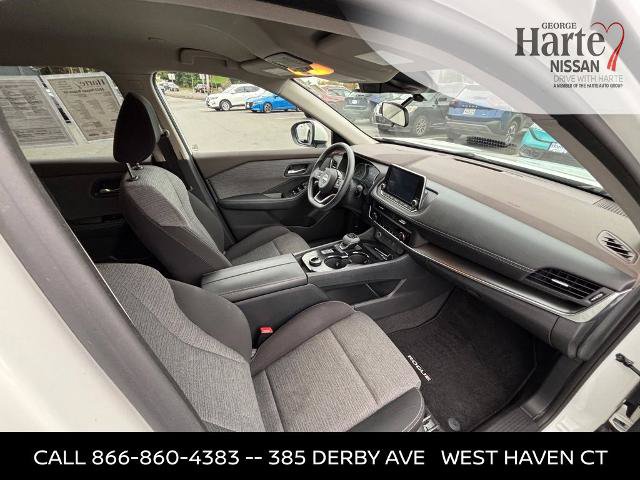 Certified 2023 Nissan Rogue SV AWD/4WD image 29