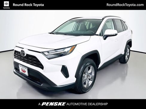 Certified 2025 Toyota RAV4 XLE FWD image 1