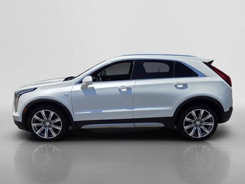 Used 2019 Cadillac XT4 Premium Luxury w/ Driver Assist Package AWD/4WD image 2