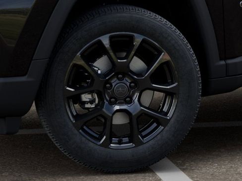 New 2026 Jeep Compass Latitude AWD/4WD image 8